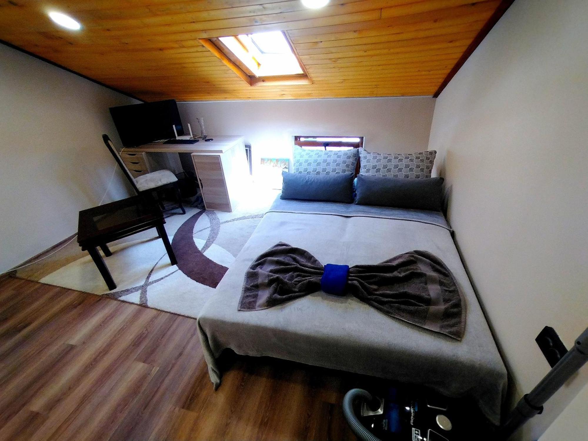 Low Budget Apartment With Breakfast #3 Varna ภายนอก รูปภาพ